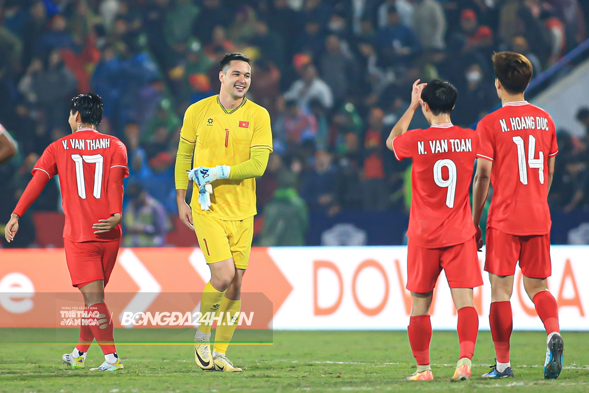 Nguyen Filip dT Viet Nam vs Indonesia 15/12